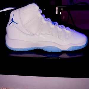 2024 UNRELEASED JORDAN 11s LEGEND BLUE | SIZE 7Y | NWT